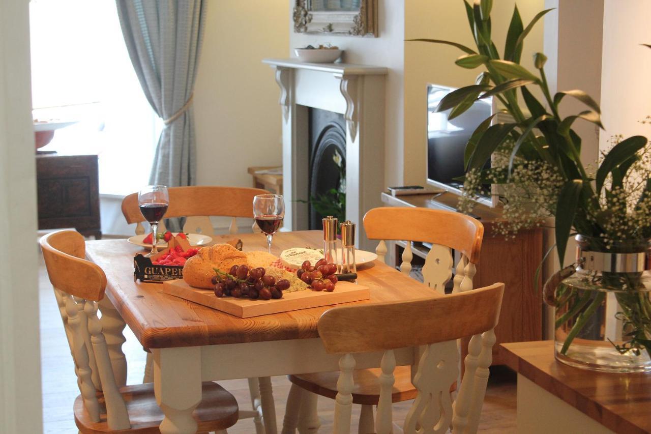 שלדון Beautiful Seaside One Bedroom Apartment מראה חיצוני תמונה